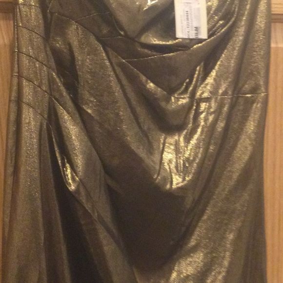 Sussana One- Shoulder Assimetrical Metallic Silk - Picture 4 of 12